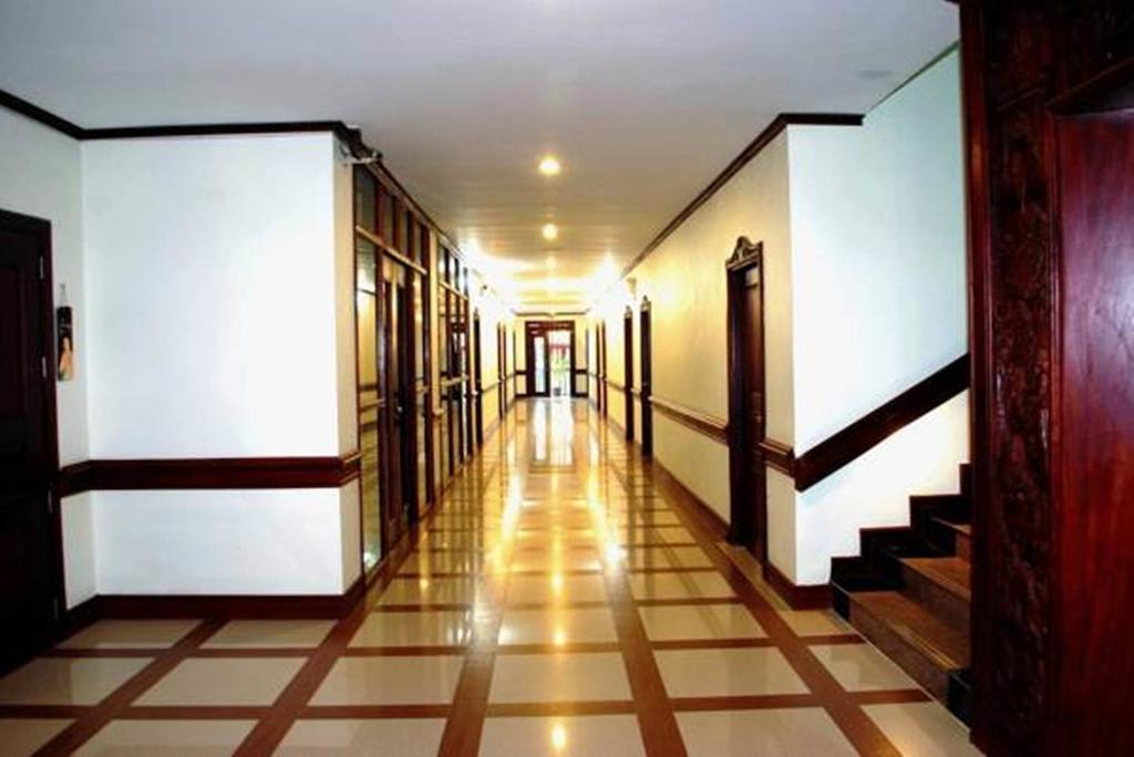 Sengtawan Riverside Hotel Vientiane Interno foto